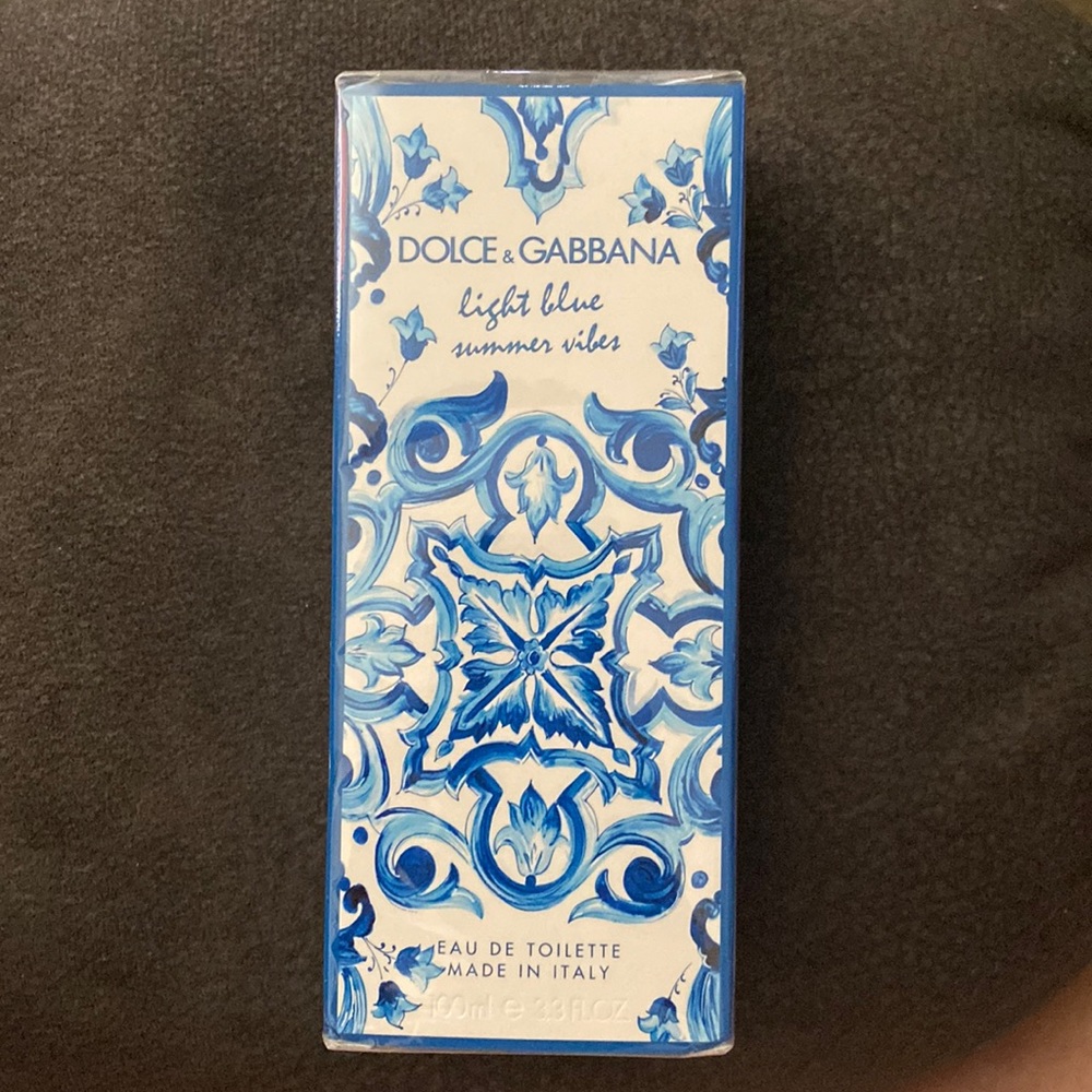 Dolce & Cabbana light blue,summer vibes!